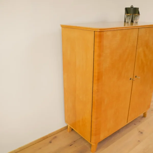 Grosse Kommode Geflammte Birke 1950er Jahre Mid-century Modern Design Style Retro Möbel