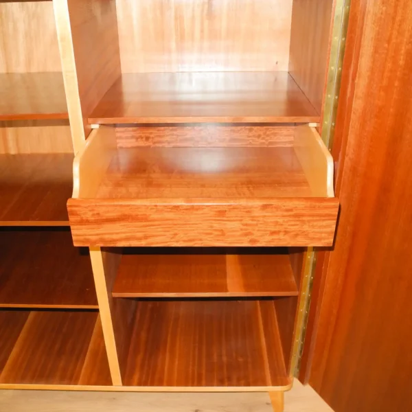 Grosse Kommode Geflammte Birke 1950er Jahre Mid-century Modern Design Style Retro Möbel