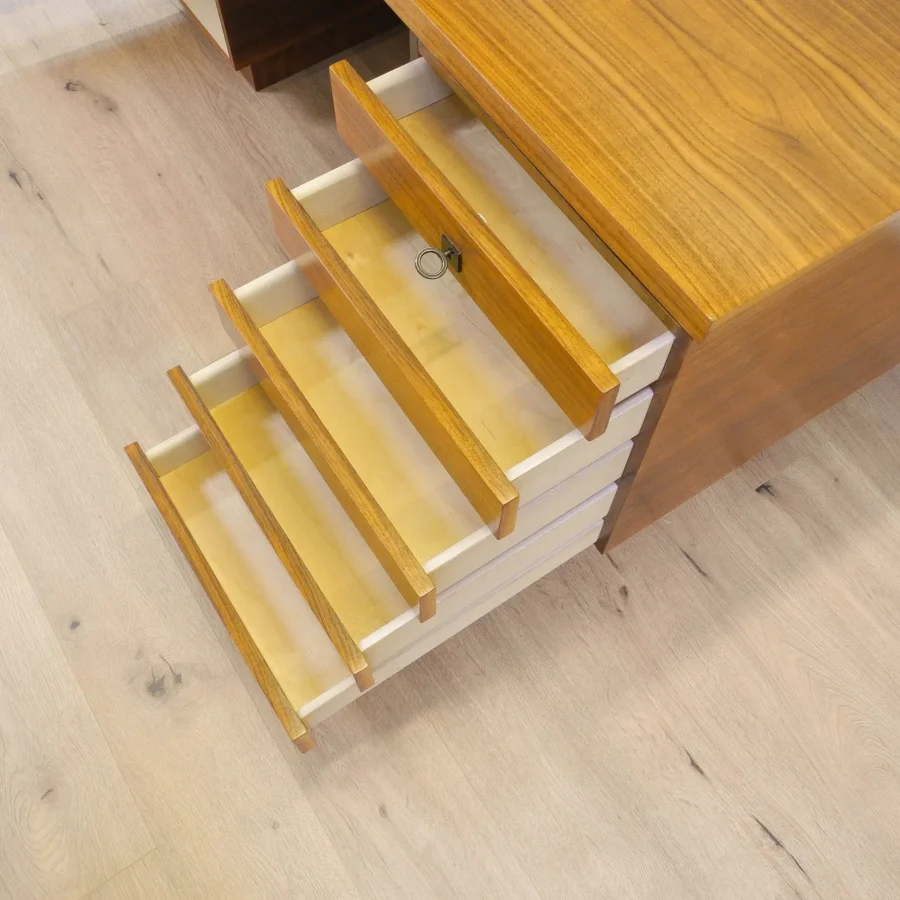 Schreibtisch Nussbaum 1960er Jahre Mid-century Modern Design Style Retro Möbel