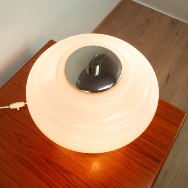 Tischleuchte Opalglas und Chrom 1960er Jahr Mid-century Modern Design Style Retro Möbel