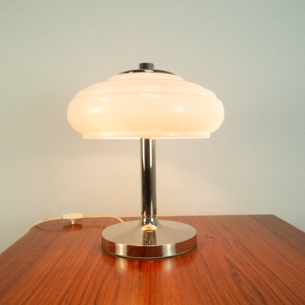 Tischleuchte Opalglas und Chrom 1960er Jahr Mid-century Modern Design Style Retro Möbel