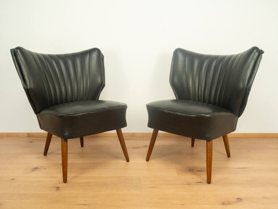2 Cocktailsessel Buche und Schwarzes Kunstleder 1950er Jahre Mid-century Modern Design Style Retro Möbel