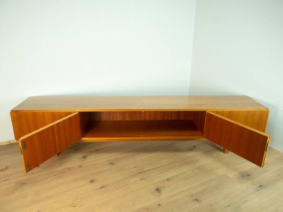 Lowboard mit 4 Türen Nussbaum 1960er Jahre Mid-century Modern Design Style Retro Möbel