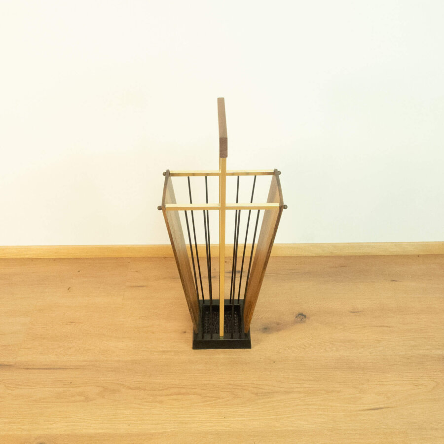 Schirmständer Gusseisen Messing Nussbaum 1960er Jahre 7 Mid-century Modern Design Style Retro Möbel