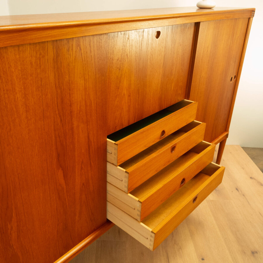 Highboard Dänisches Design von H.w. Klein für Bramin Teak 1960er Jahre Mid-century Modern Design Style Retro Möbel