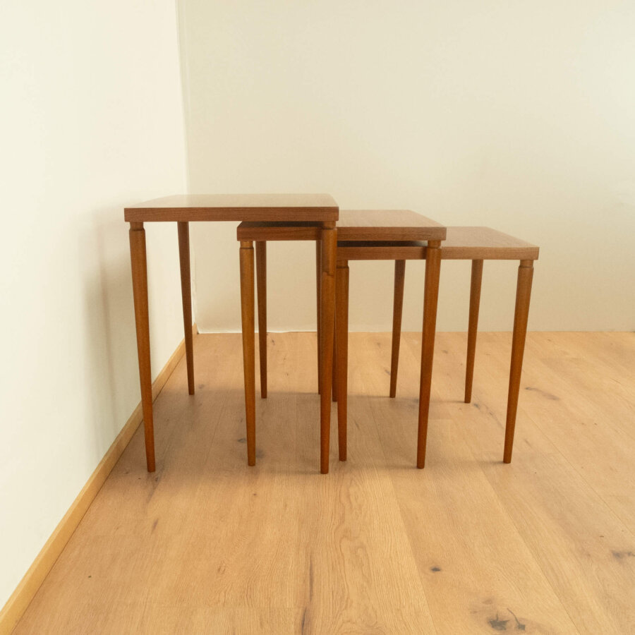 3er Satztische Nussbaum 1960er Jahre Mid-century Modern Design Style Retro Möbel