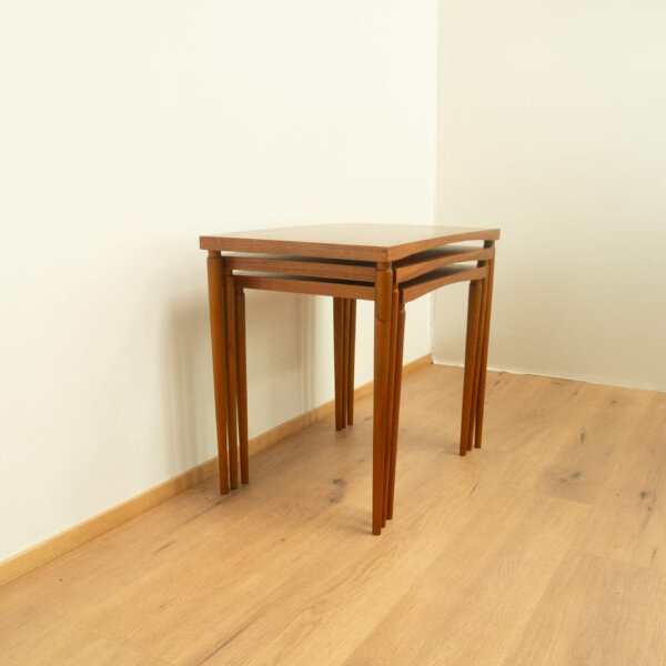 3er Satztische Nussbaum 1960er Jahre Mid-century Modern Design Style Retro Möbel