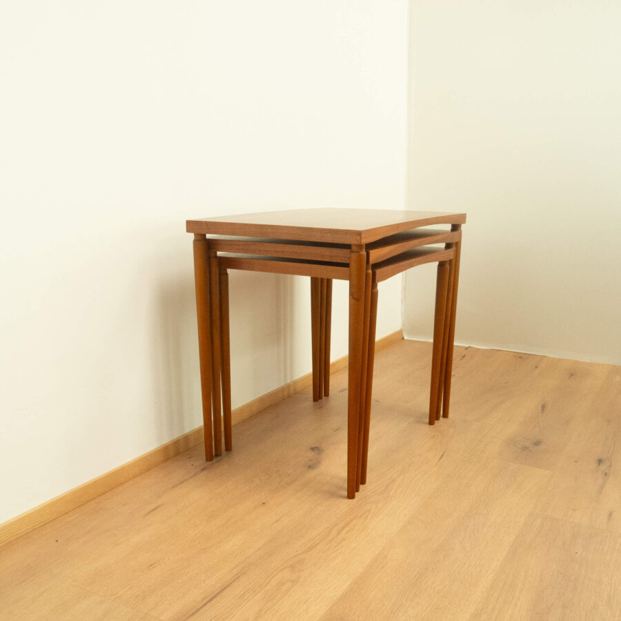 3er Satztische Nussbaum 1960er Jahre Mid-century Modern Design Style Retro Möbel