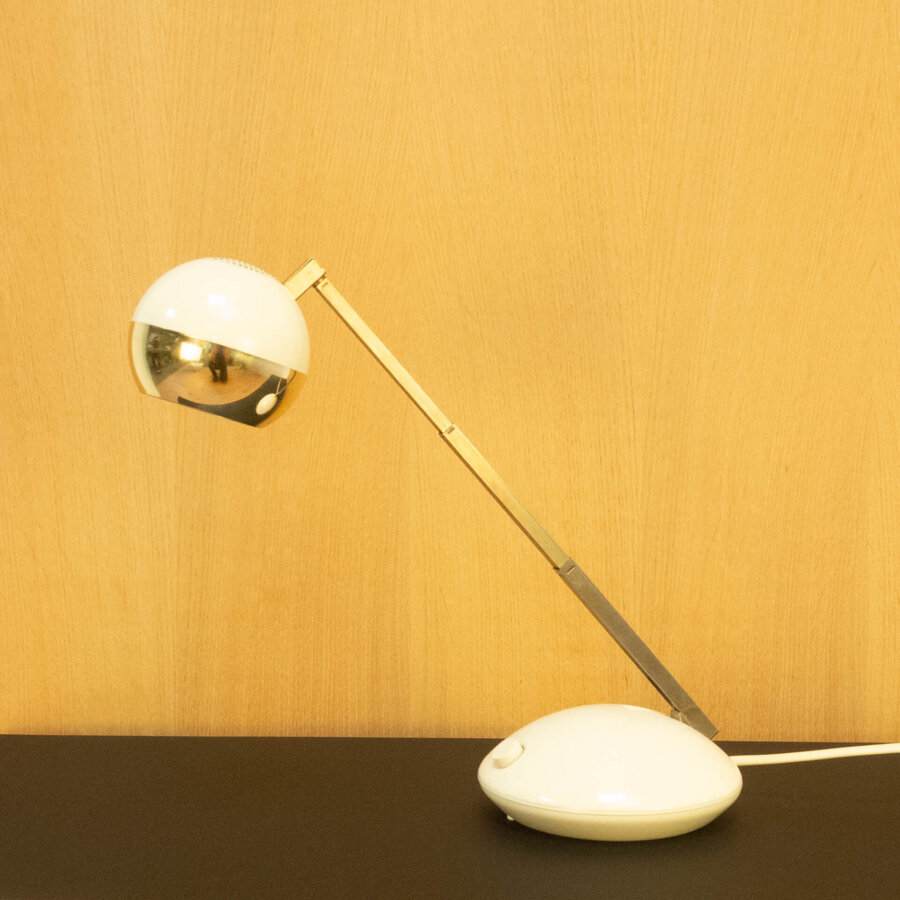 Ausziehbare Tischleuchte von Eichhoff Metall und Kunststoff 1970er Jahre Mid-century Modern Design Style Retro Möbel