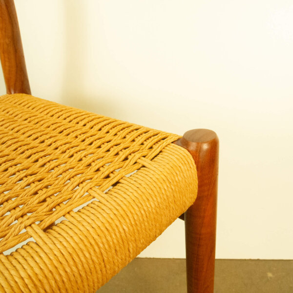 Esstischstühle Dänisches Design von Niels Otto Möller Teak und Papierkordel 1960er Jahre Mid-century Modern Design Style Retro Möbel