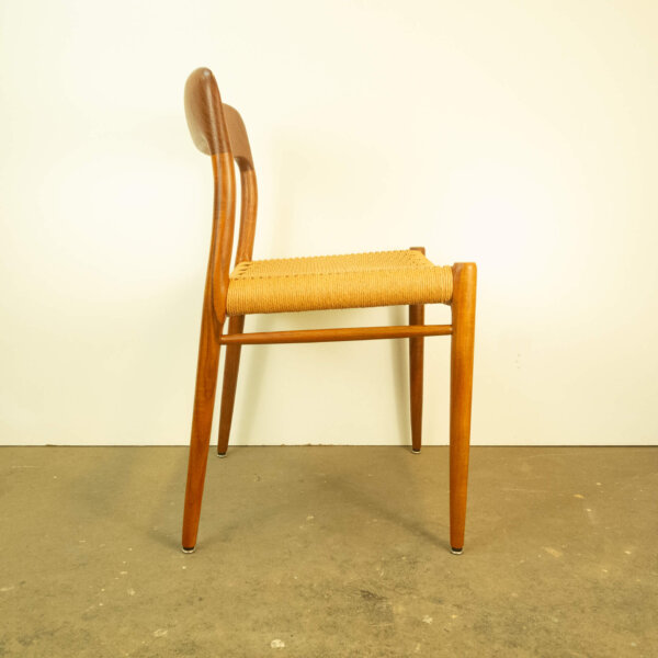 Esstischstühle Dänisches Design von Niels Otto Möller Teak und Papierkordel 1960er Jahre Mid-century Modern Design Style Retro Möbel