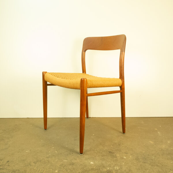 Esstischstuehle Daenisches Design Von Niels Otto Moeller Teak Und Papierkordel 1960er Jahre 10 Mid-century Modern Design Style Retro Furniture
