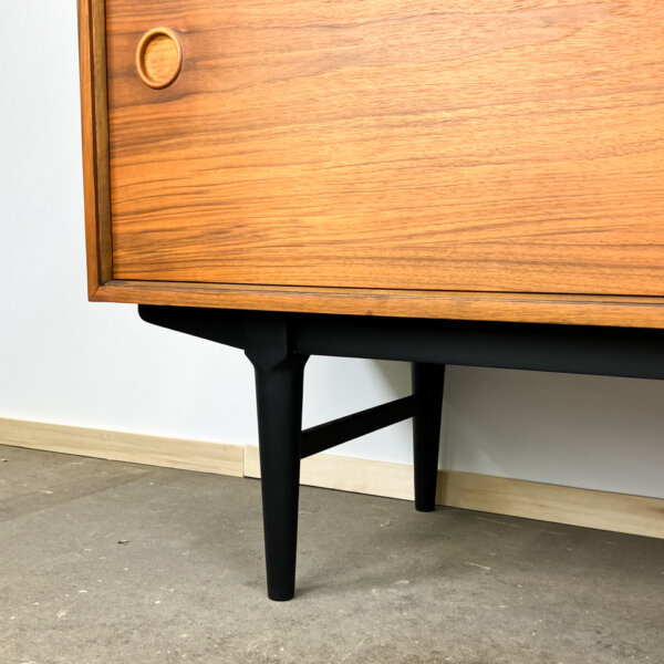 Sideboard Von Lothar Wegner Nussbaum Mit Schwarzer Resopalplatte 1960er Jahre Mid-century Modern Design Style Retro Furniture