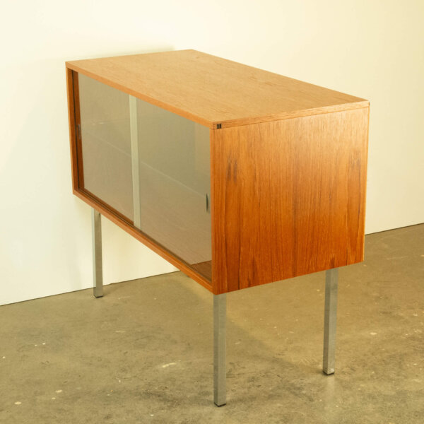 Vitrine mit Schiebetüren Teak 1970er Jahre Mid-century Modern Design Style Retro Möbel