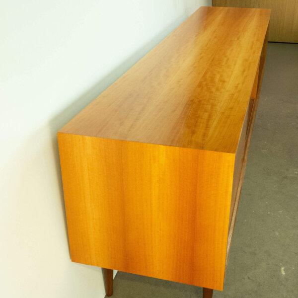 Sideboard von Lothar Wegner Nussbaum 1960er Jahre Mid-century Modern Design Style Retro Möbel