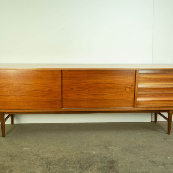 Sideboard von Lothar Wegner Nussbaum 1960er Jahre Mid-century Modern Design Style Retro Möbel