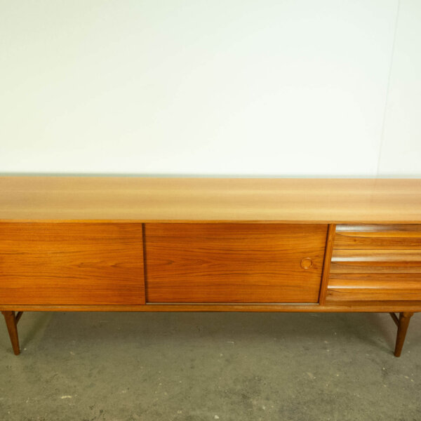 Sideboard von Lothar Wegner Nussbaum 1960er Jahre Mid-century Modern Design Style Retro Möbel