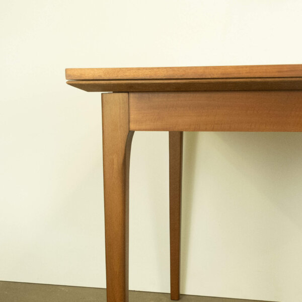 Ausziehbarer Esstisch von Lübke Nussbaum Buche 1960er Jahre Mid-century Modern Design Style Retro Möbel