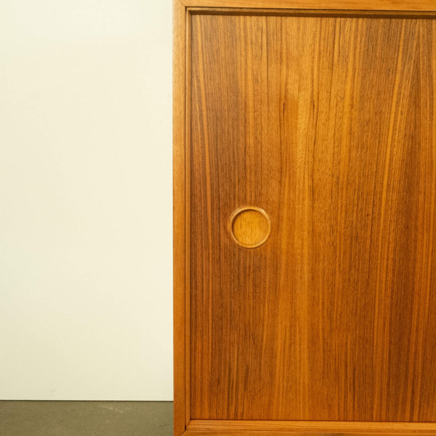 Lowboard von Lothar Wegner Nussbaum 1960er Jahre Mid-century Modern Design Style Retro Möbel