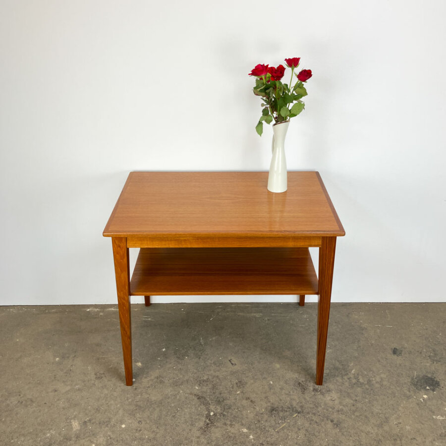 Beistelltisch Mit Ablage Aus Daenemark Teak 1960er Jahre Mid-century Modern Design Style Retro Furniture