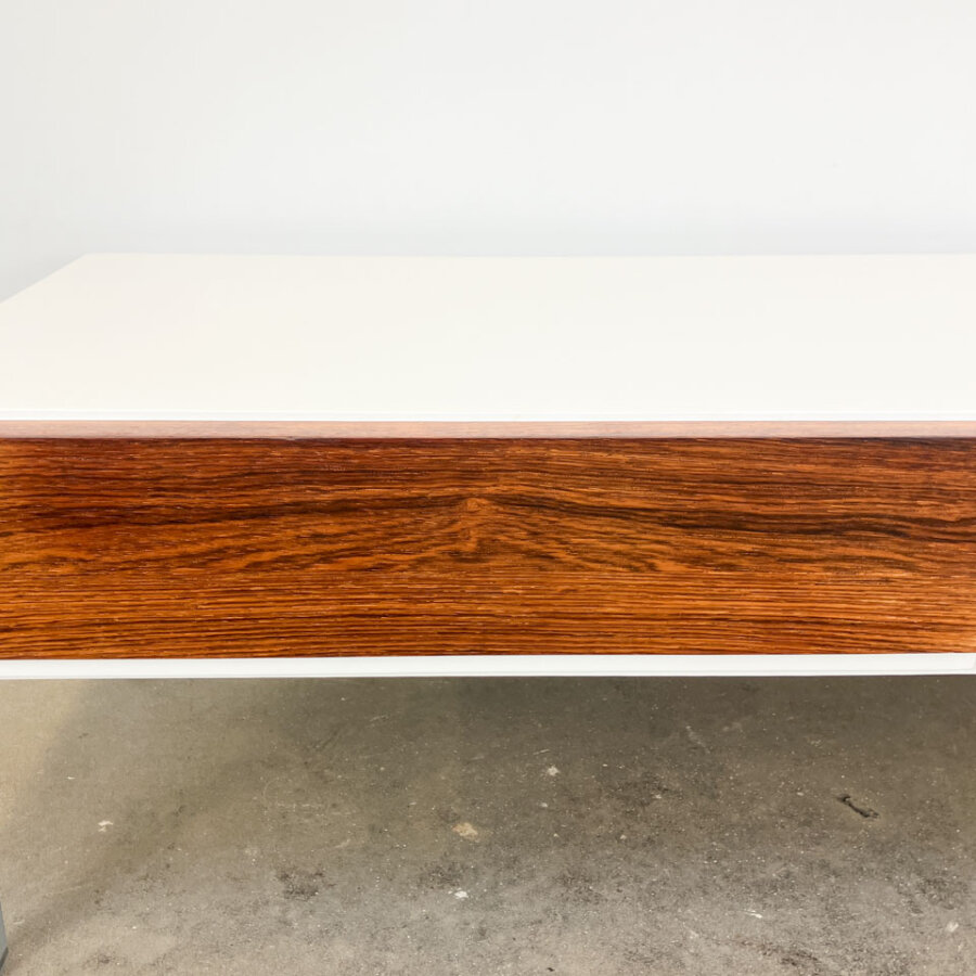 Kleines Lowboard Von Floetotto Weiss Lackiert Mit Palisander 1960er Jahre Mid-century Modern Design Style Retro Furniture