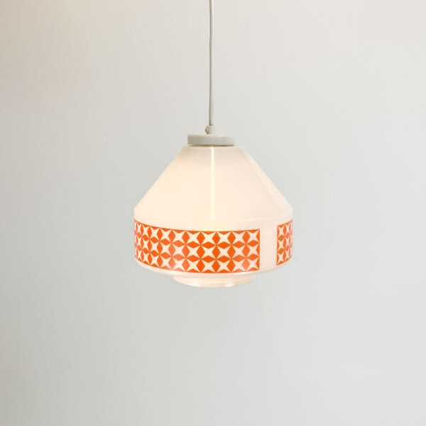 Pendelleuchte Opalglas Mit Orangenem Muster Ddr Der 1970er Jahre Mid-century Modern Design Style Retro Furniture