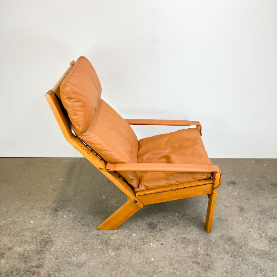 Set Aus Loungechair Und Ottomane Von Westnofa Buche Und Leder 1970er Jahre Mid-century Modern Design Style Retro Furniture
