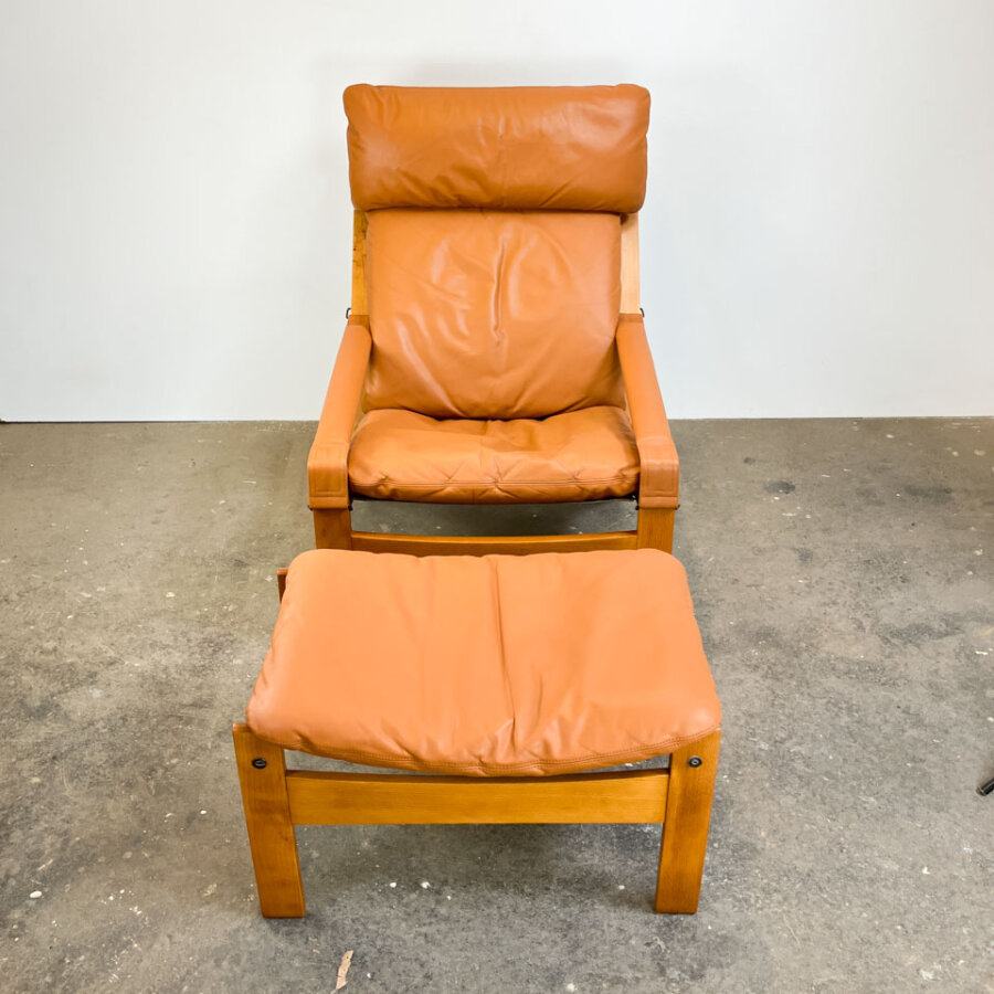 Set Aus Loungechair Und Ottomane Von Westnofa Buche Und Leder 1970er Jahre Mid-century Modern Design Style Retro Furniture