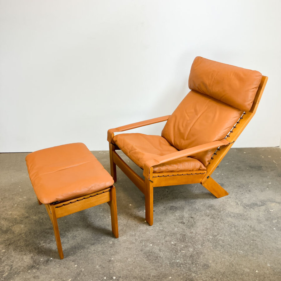 Set Aus Loungechair Und Ottomane Von Westnofa Buche Und Leder 1970er Jahre Mid-century Modern Design Style Retro Furniture
