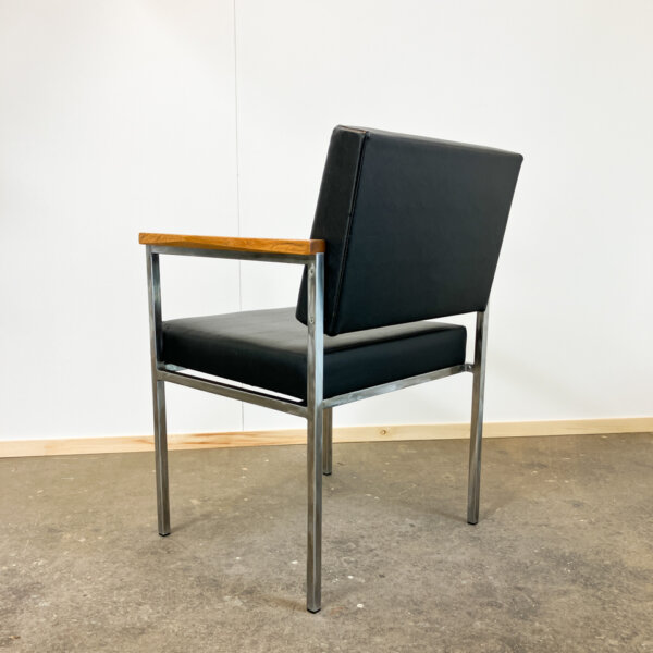 Armlehnstuhl Der Froescher Kg Edelstahl Eiche Und Kunstleder 1970er Jahre Mid-century Modern Design Style Retro Furniture