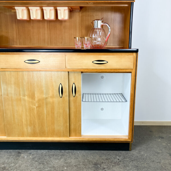 Kuechenbuffet Mit Roter Resopalplatte Von Baumann Moebel Eiche 1960er Jahre Mid-century Modern Design Style Retro Furniture