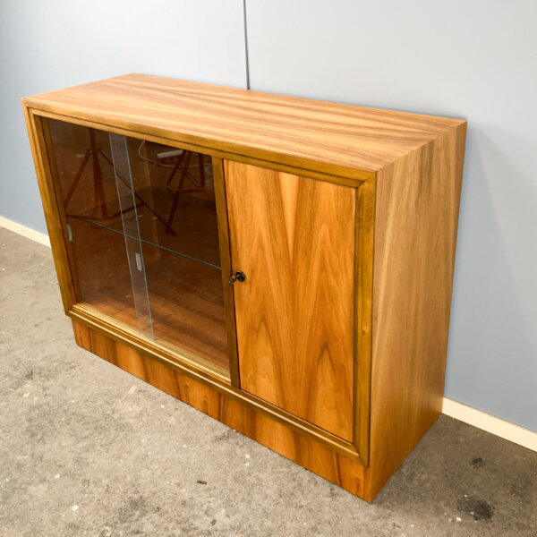Vitrinenschrank Mit Barfach Nussbaum 60er Jahre Mid-century Modern Design Style Retro Furniture
