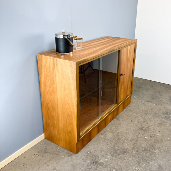Vitrinenschrank Mit Barfach Nussbaum 60er Jahre Mid-century Modern Design Style Retro Furniture