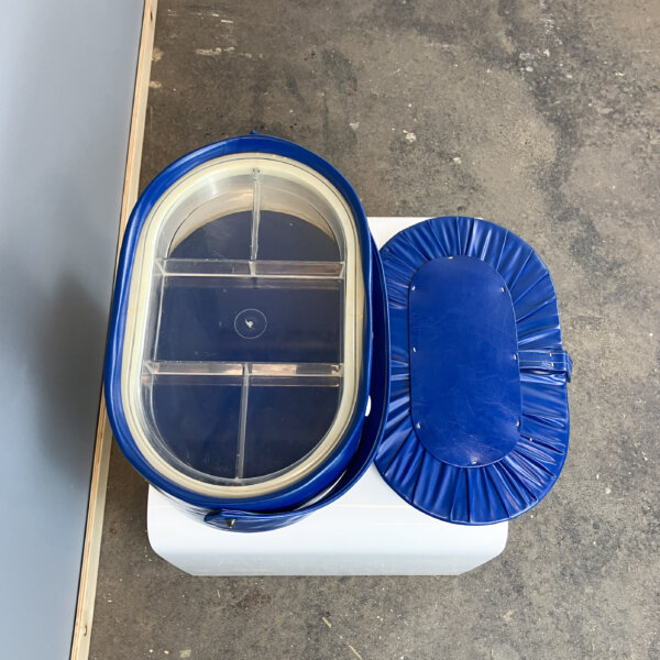 Naehkaestchen Blaues Kunstleder 70er Jahre Mid-century Modern Design Style Retro Furniture