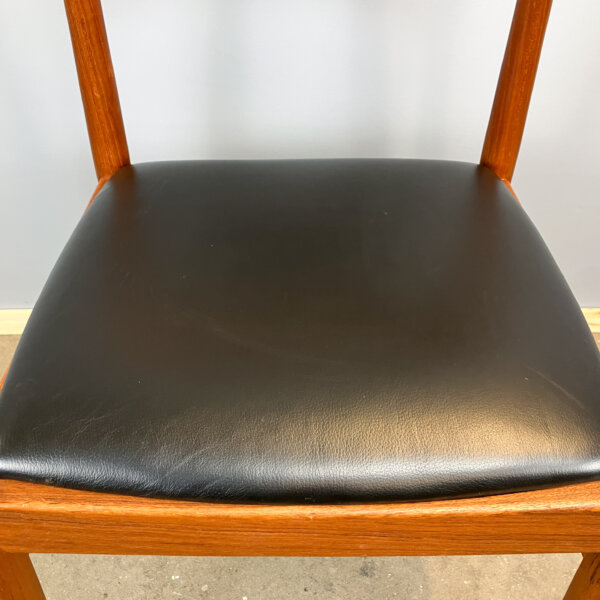 6er Set Esszimmerstuehle Von Henning Kjaernulf Fuer Korup Stolefabrik Mid-century Modern Design Style Retro Furniture