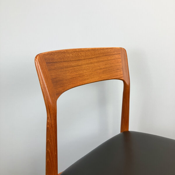 6er Set Esszimmerstuehle Von Henning Kjaernulf Fuer Korup Stolefabrik Mid-century Modern Design Style Retro Furniture