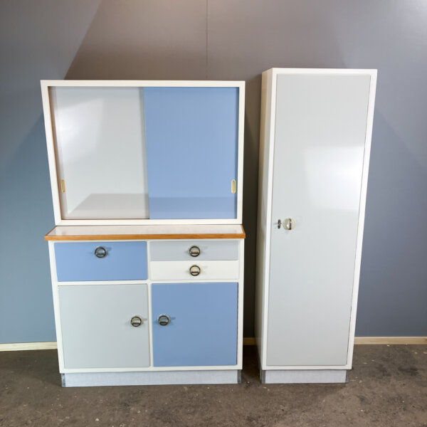Kuechenschraenke Mit Blaugrau Melierter Resopalplatte 60er Jahre Mid-century Modern Design Style Retro Furniture