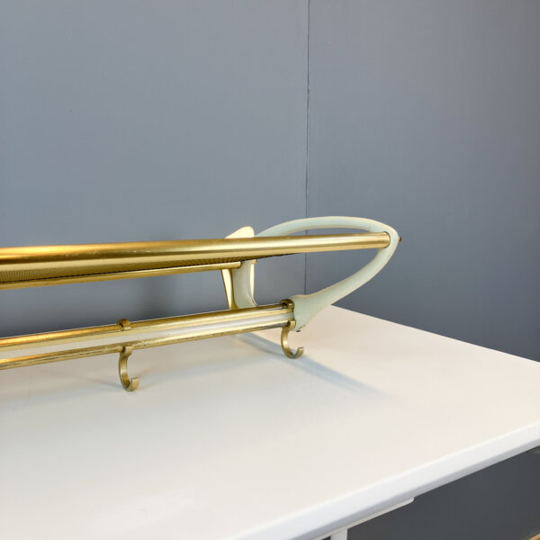 Garderobe Messing Mit Weiss Lackierten Metallrahmen 50er Jahre Mid-century Modern Design Style Retro Furniture