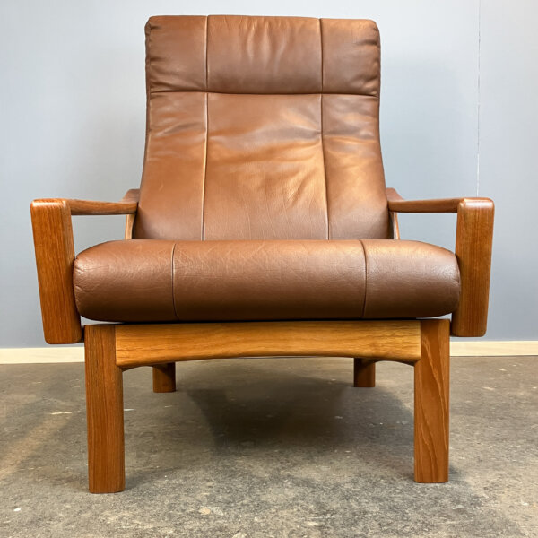 Loungechair Von Grete Jalk Fuer Glostrup Teak Und Leder 60er Jahre Mid-century Modern Design Style Retro Furniture