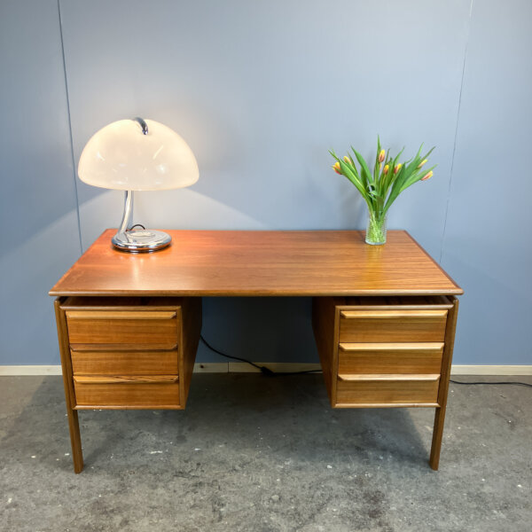 Schreibtisch Von Arne Vodder Fuer G. V. Mobler Teak 60er Jahre Mid-century Modern Design Style Retro Furniture