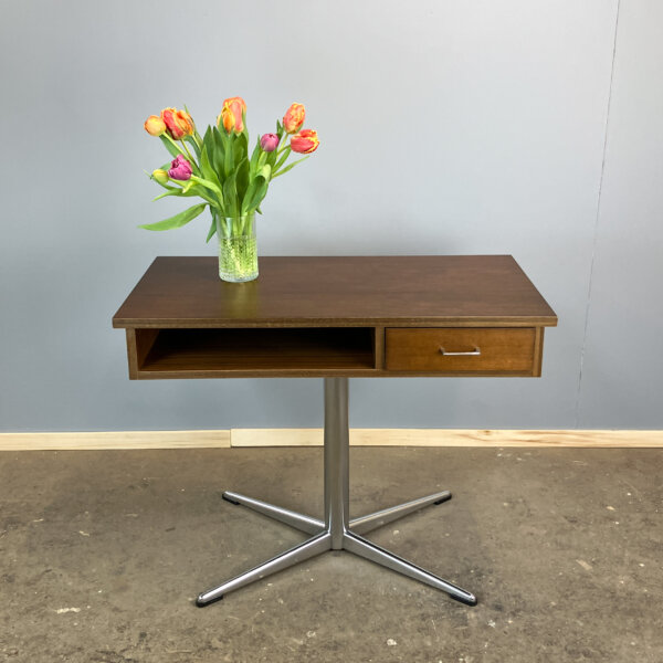 Drehbares Fernsehtischchen Chromgestell Mit Dunklem Nussbaum 70er Jahre Mid-century Modern Design Style Retro Furniture