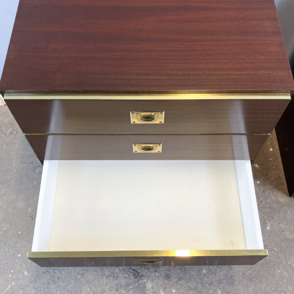 2 Nachtische Kleine Kommoden Im Campaign Style 70er Jahre Mid-century Modern Design Style Retro Furniture