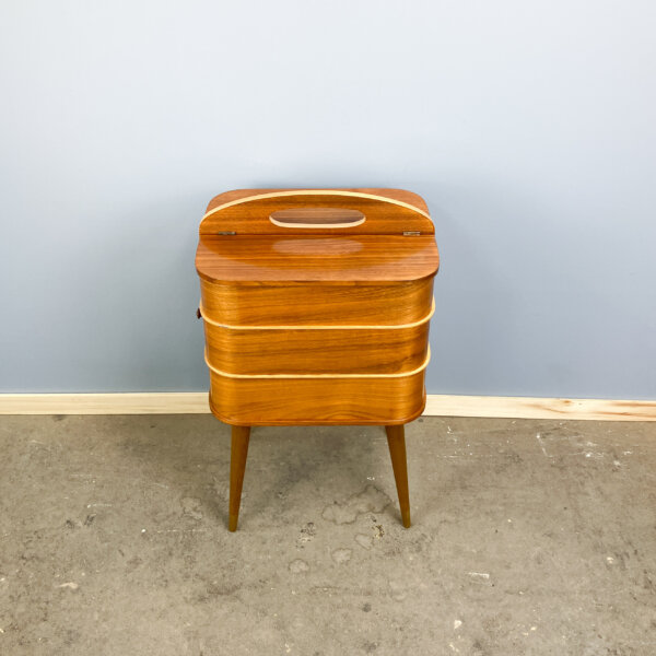 Aufklappbares Naehkaestchen Nussbaum Und Buche 60er Jahre Mid-century Modern Design Style Retro Furniture