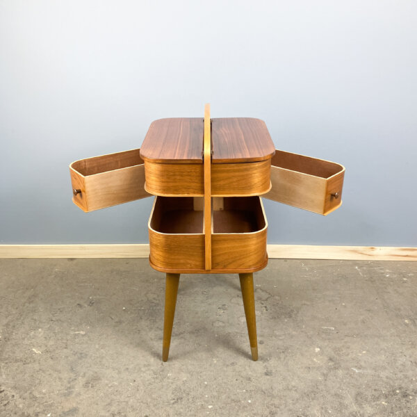 Aufklappbares Naehkaestchen Nussbaum Und Buche 60er Jahre Mid-century Modern Design Style Retro Furniture