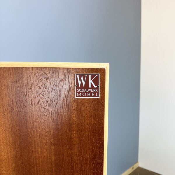 Schraenkchen Vonwk Moebel Auf Hairpinlegs Nussbaum 60er Jahre Mid-century Modern Design Style Retro Furniture