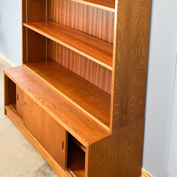 Buecherregal Mit Schranksockel Teak 70er Jahre Mid-century Modern Design Style Retro Furniture