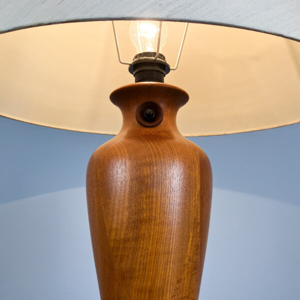 Daenische Tischleuchte Von Dyrlund Teak Mit Grobleinen 70er Jahre Mid-century Modern Design Style Retro Furniture