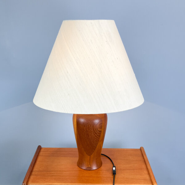 Daenische Tischleuchte Von Dyrlund Teak Mit Grobleinen 70er Jahre Mid-century Modern Design Style Retro Furniture