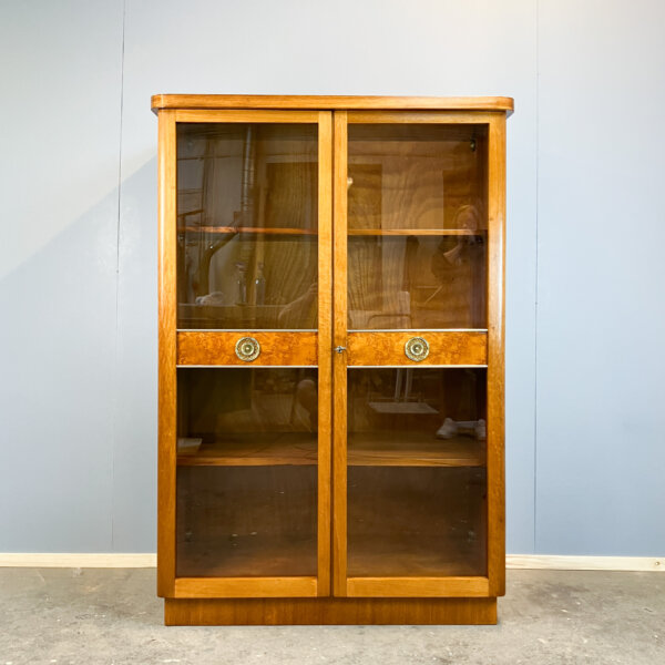 Art Deco Schrank Mit Glastueren Verschiedene Hoelzer 30er Jahre Mid-century Modern Design Style Retro Furniture