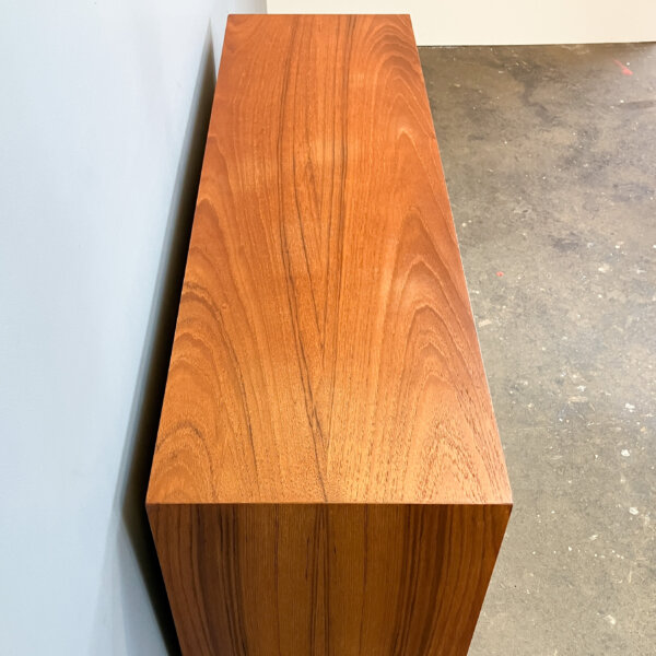 Kleines Sideboard Auf Hairpinlegs Teak 60er Jahre Mid-century Modern Design Style Retro Furniture